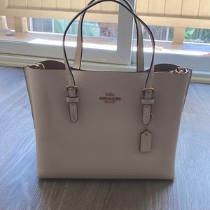 Small coach bag! Has crossbody straps, barely used!